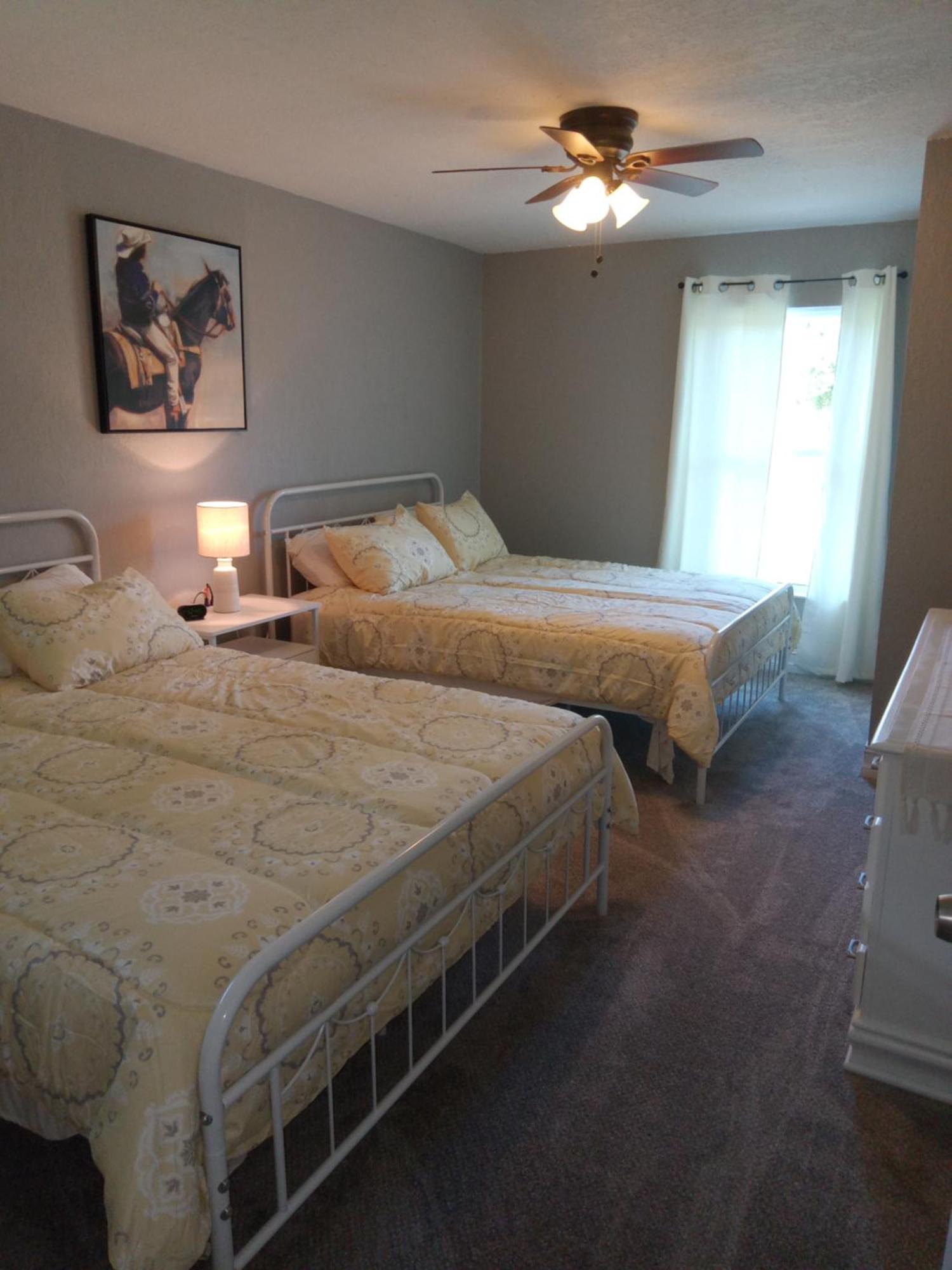 Country Cottage Kissimmee Bagian luar foto